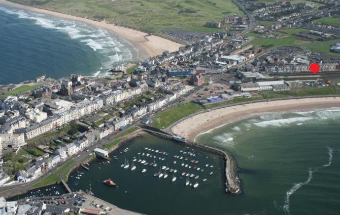 Ferienwohnung 4 Golf Terrace - Portrush By The Sea Exterior foto
